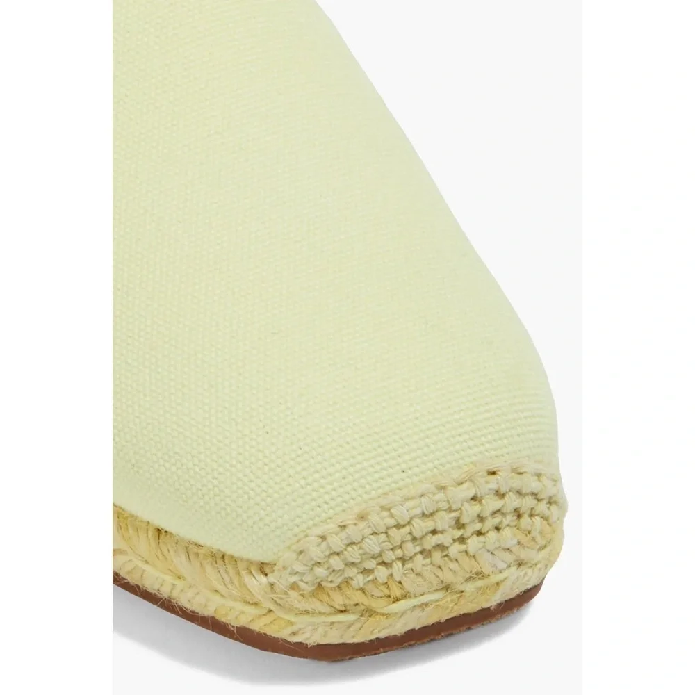 Stuart Weitzman Dree Canvas Espadrille in Pastel Yellow Size 10C - Wide